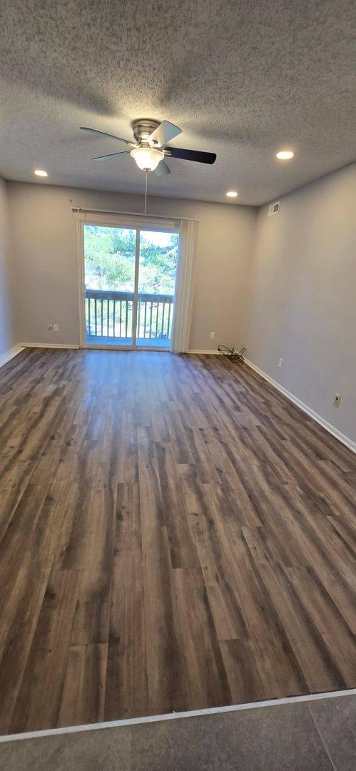 Condo for rent at 9882 Greenery Court E, Saint Louis, MO 63132