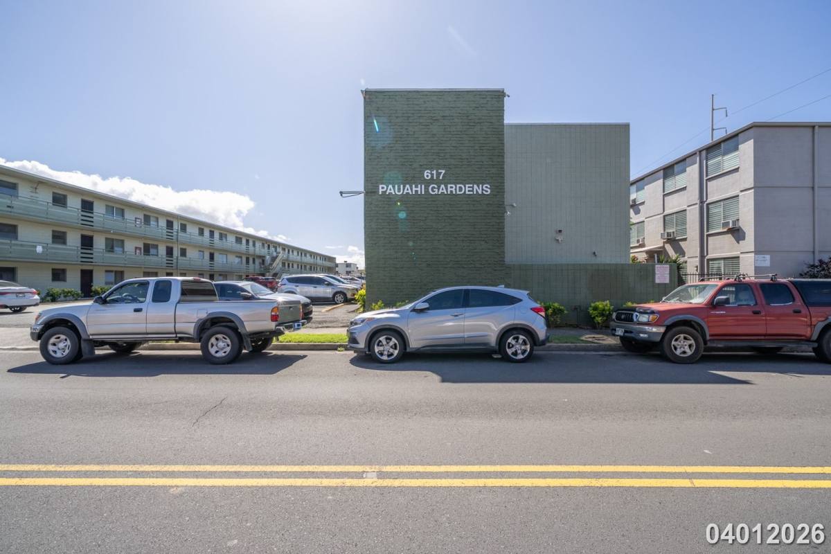 Condo for rent at 617 McNeill St, Honolulu, HI 96817