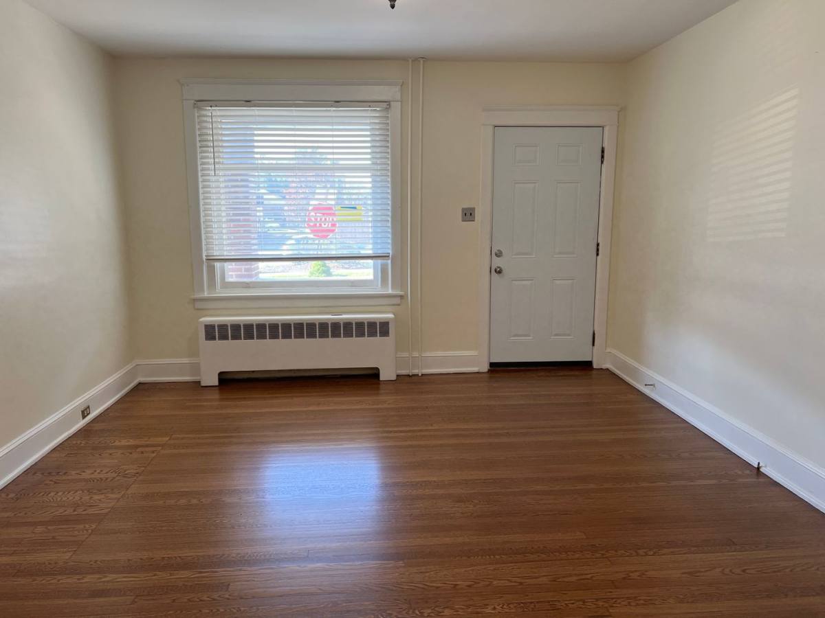 Apartment for rent at 1320-1322 Chelsea Ave, Bethlehem, PA 18018