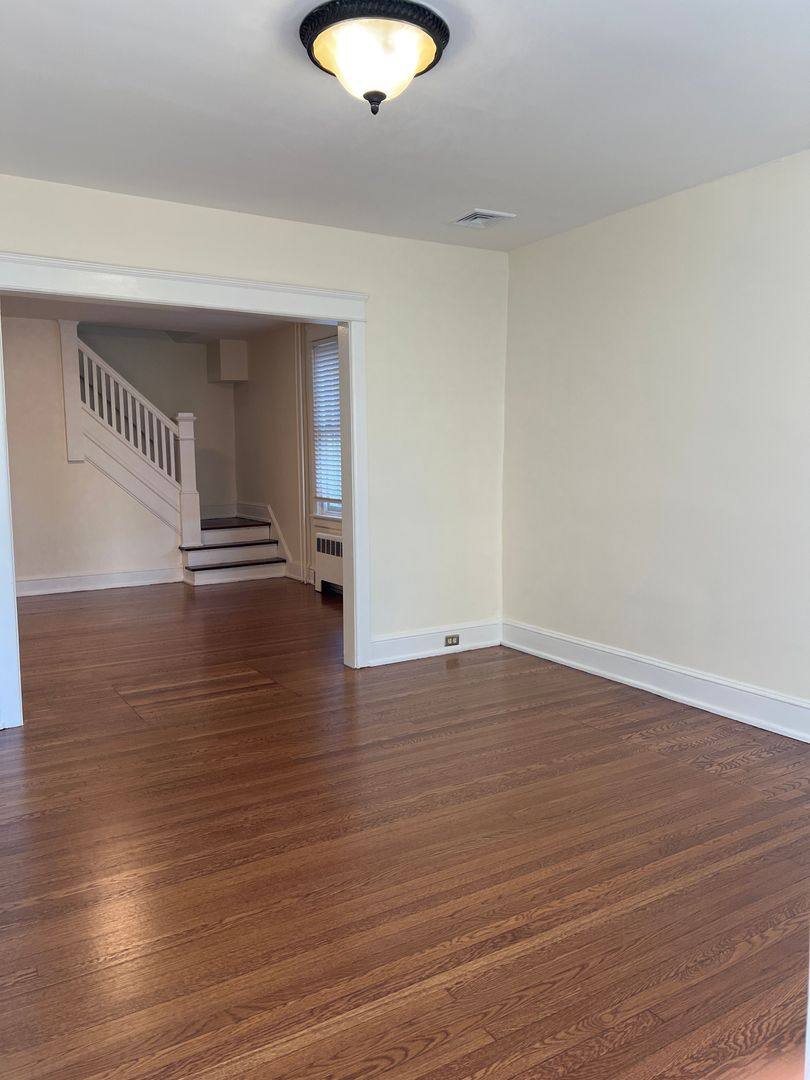 Apartment for rent at 1320-1322 Chelsea Ave, Bethlehem, PA 18018