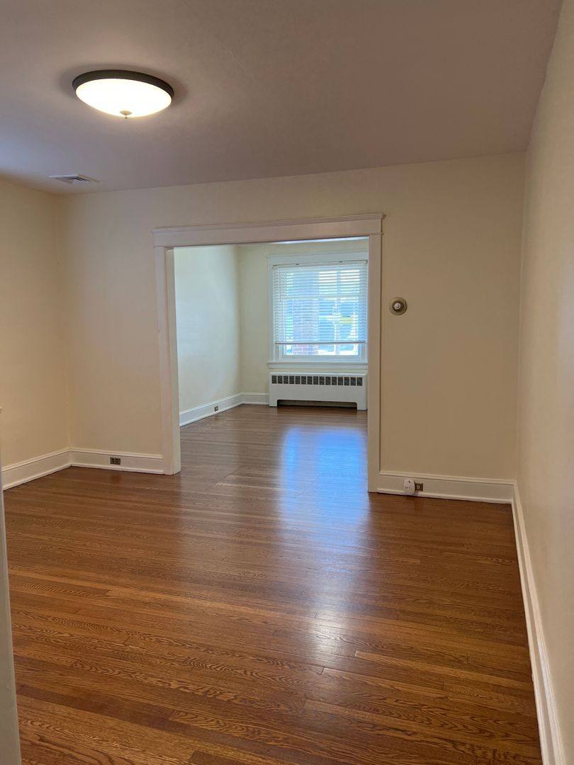 Apartment for rent at 1320-1322 Chelsea Ave, Bethlehem, PA 18018