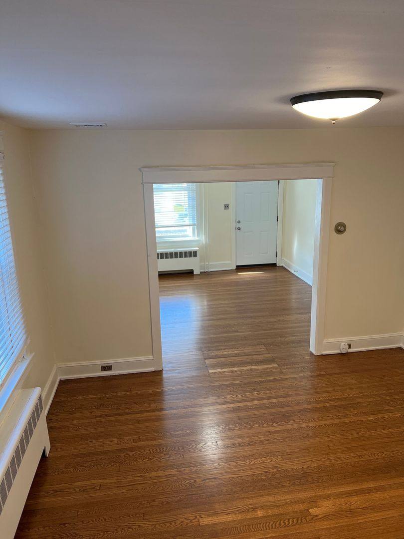 Apartment for rent at 1320-1322 Chelsea Ave, Bethlehem, PA 18018
