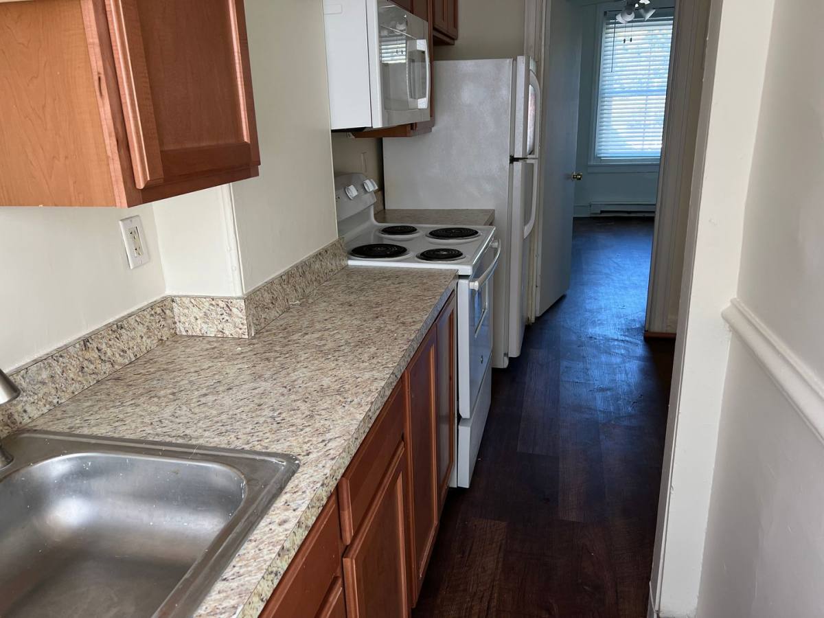Apartment for rent at 136 E Bushkill, Easton, PA 18042