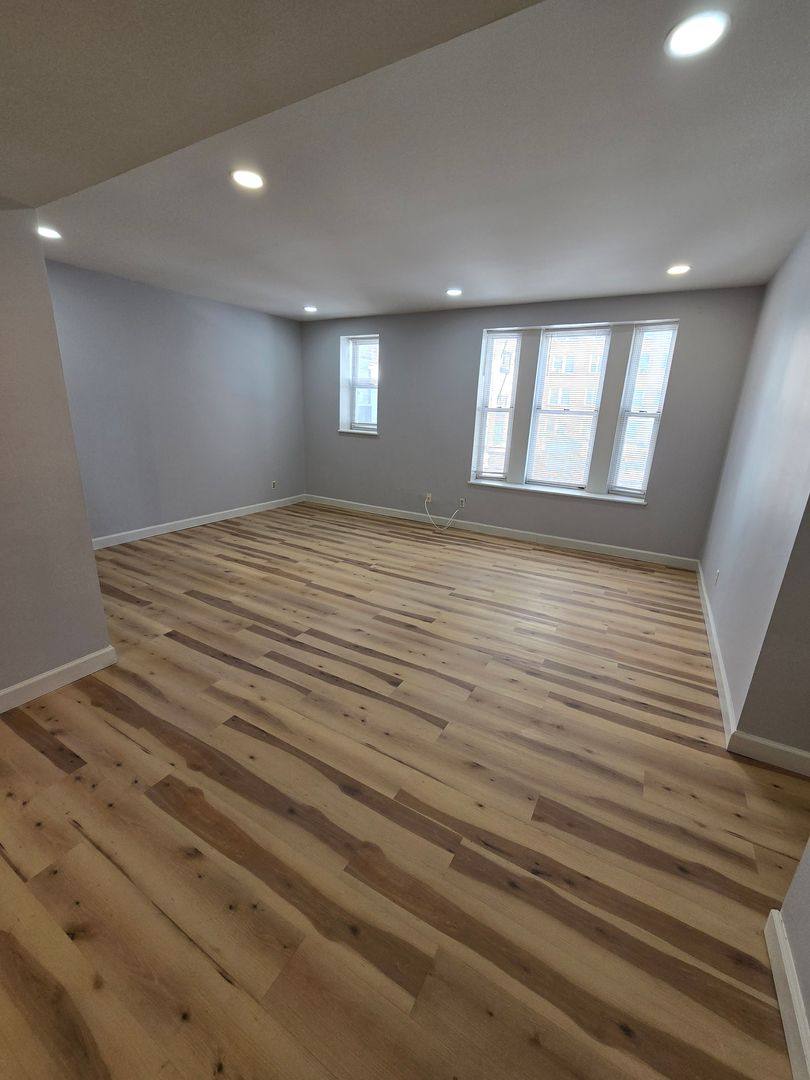 Apartment for rent at 5316 Pershingave #306, Saint Louis, MO 63112