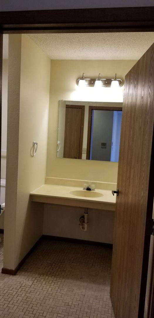 Apartment for rent at 166 22NDSTREET N W, Owatonna, MN 55060