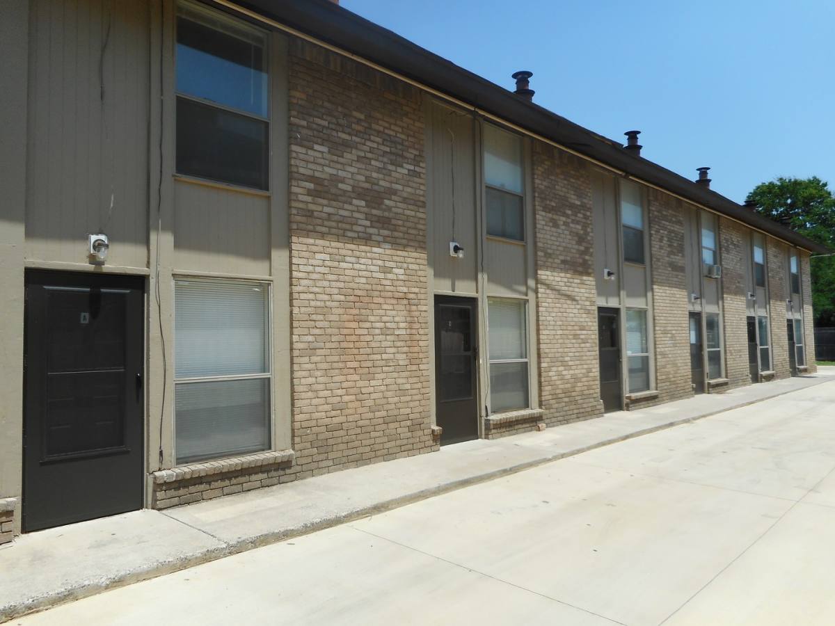 Apartment for rent at 2504 N Hudson, Oklahoma City, OK 73103