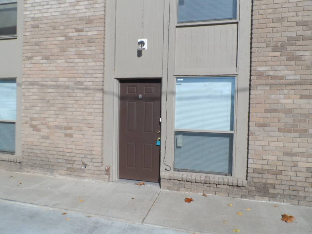 Apartment for rent at 2504 N Hudson, Oklahoma City, OK 73103