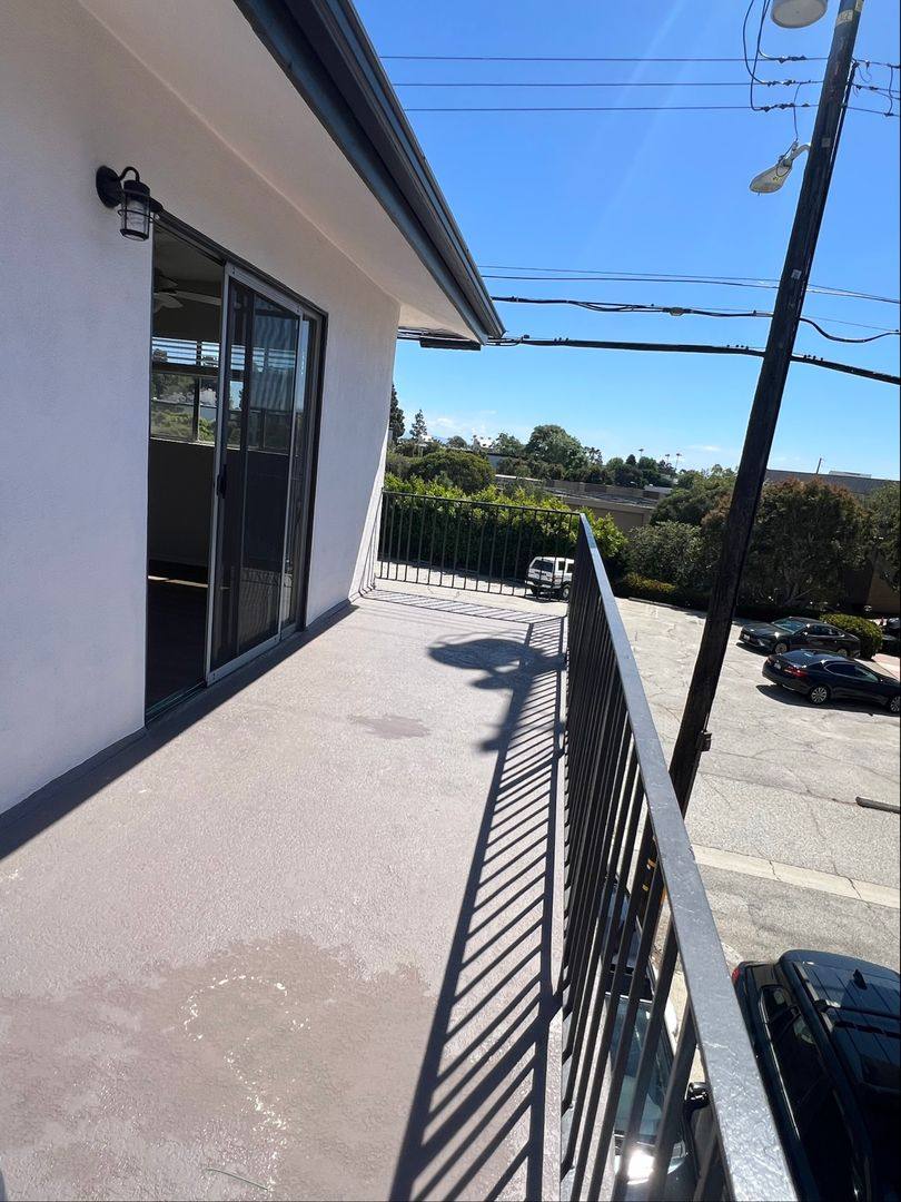 Apartment for rent at 7832 W Manchester Ave, Playa Del Rey, CA 90293
