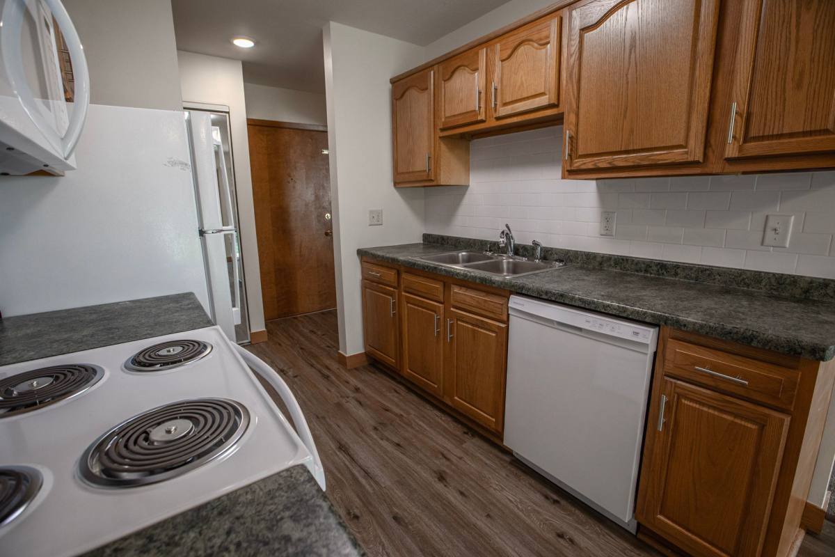 Apartment for rent at 1955 Old Shakopee Rd, Minneapolis, MN 55431