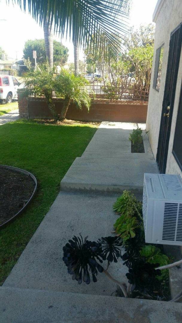 Apartment for rent at 12919 Cordary Ave, Hawthorne, CA 90250