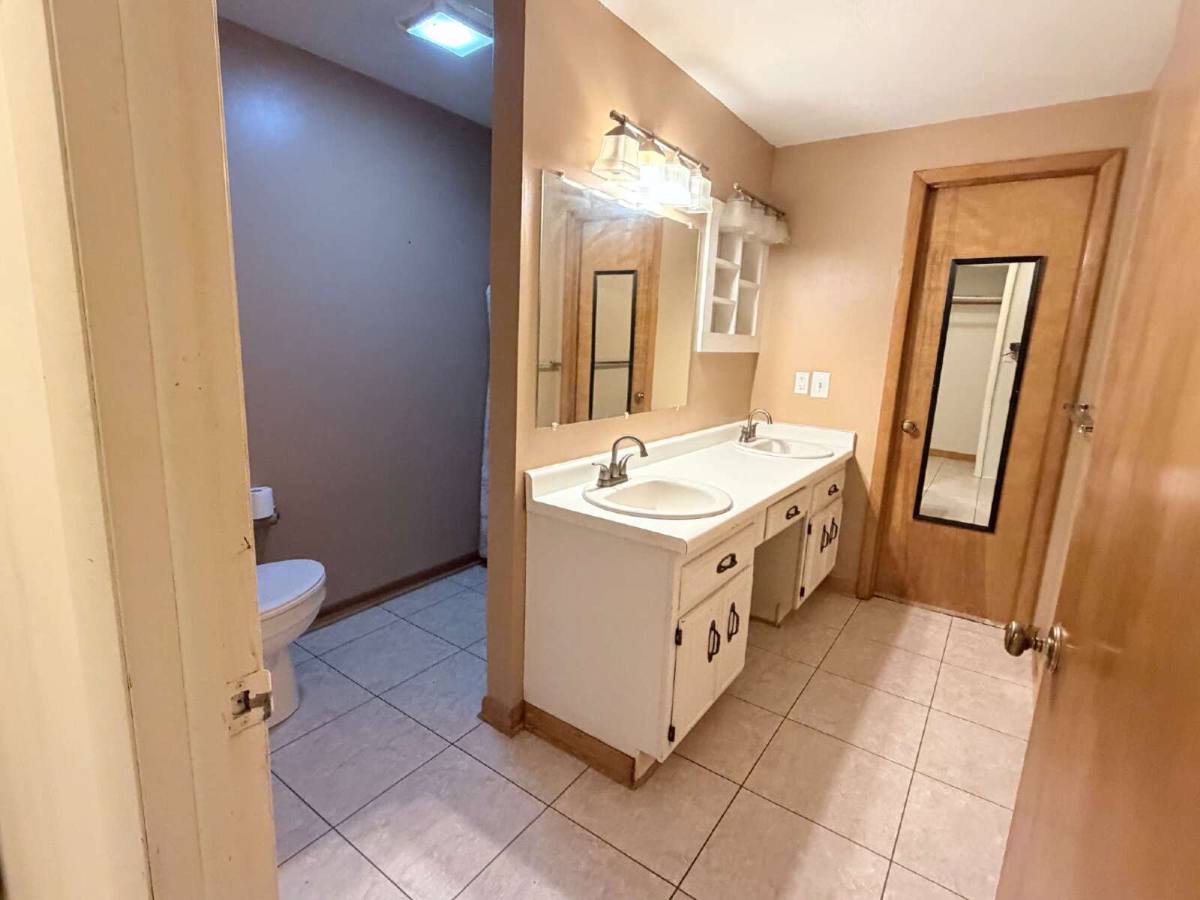 Apartment for rent at 989 Mine Gap Rd, Zirconia, NC 28790