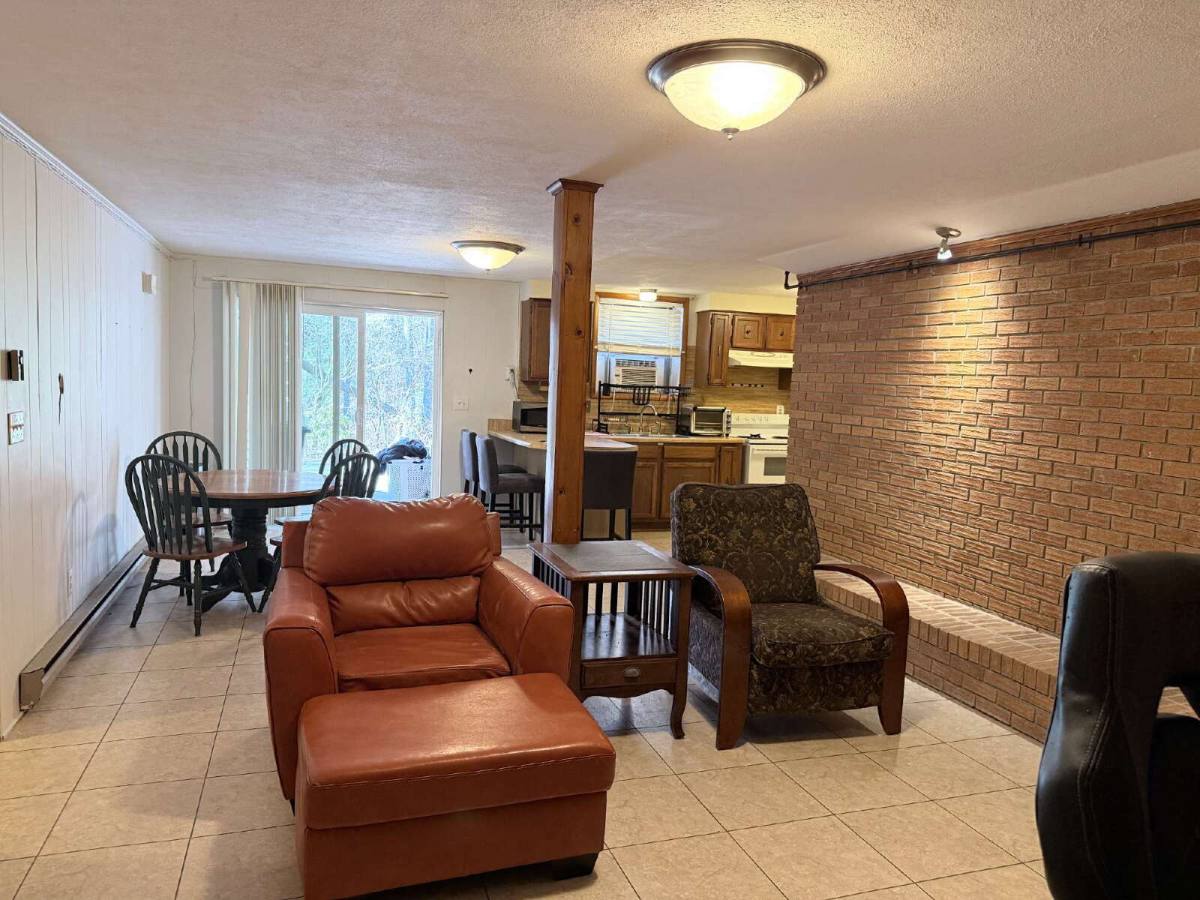 Apartment for rent at 989 Mine Gap Rd, Zirconia, NC 28790