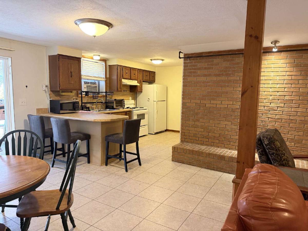 Apartment for rent at 989 Mine Gap Rd, Zirconia, NC 28790
