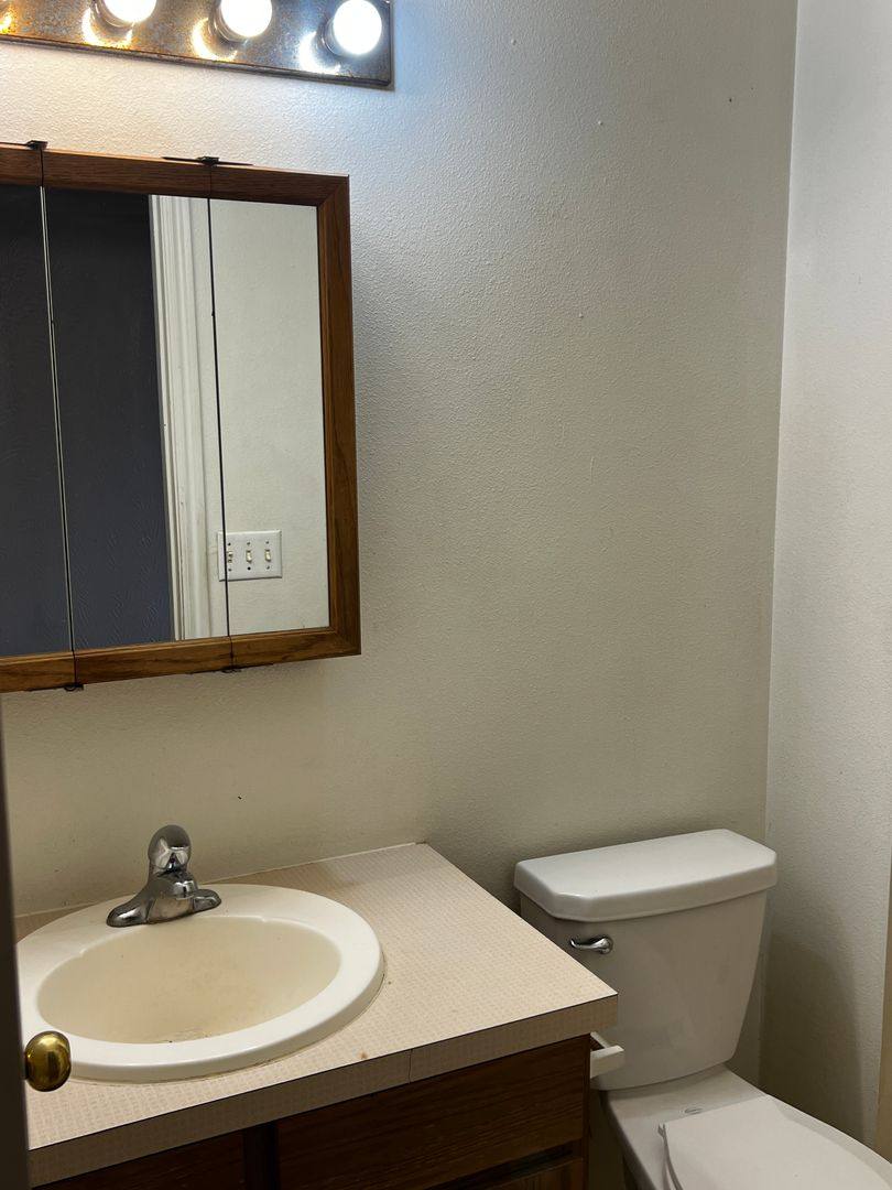 Apartment for rent at 322 E Whitman, Pocatello, ID 83201