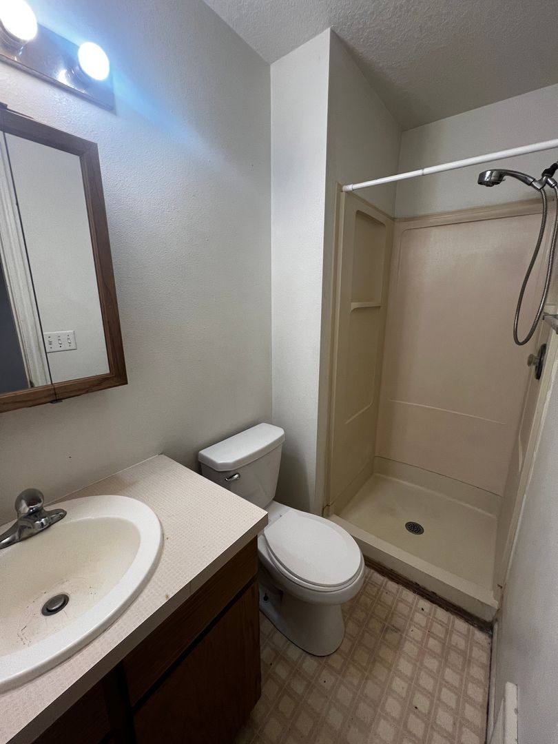 Apartment for rent at 322 E Whitman, Pocatello, ID 83201