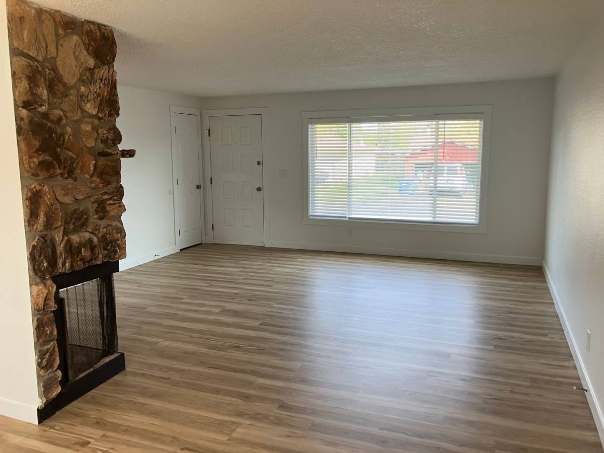 House for rent at 1794 Rialto Ave S, Salem, OR 97306