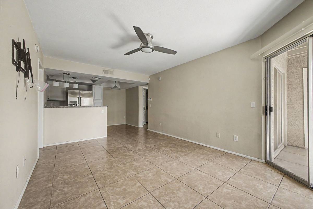 Condo for rent at 1720 E Thunderbird Rd, Phoenix, AZ 85022