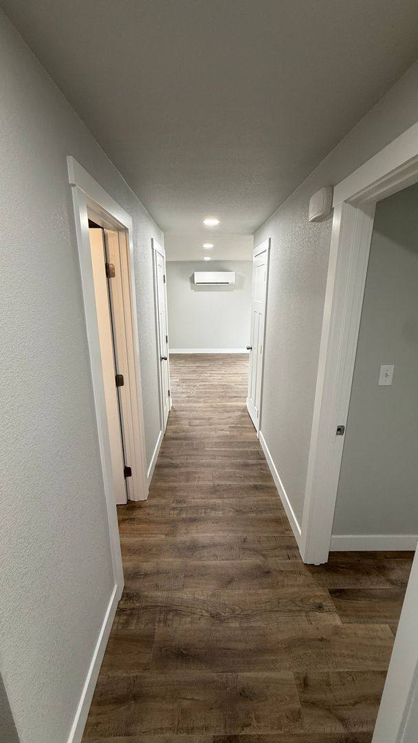 Apartment for rent at 301 S Columbus Ave, Medford, OR 97501