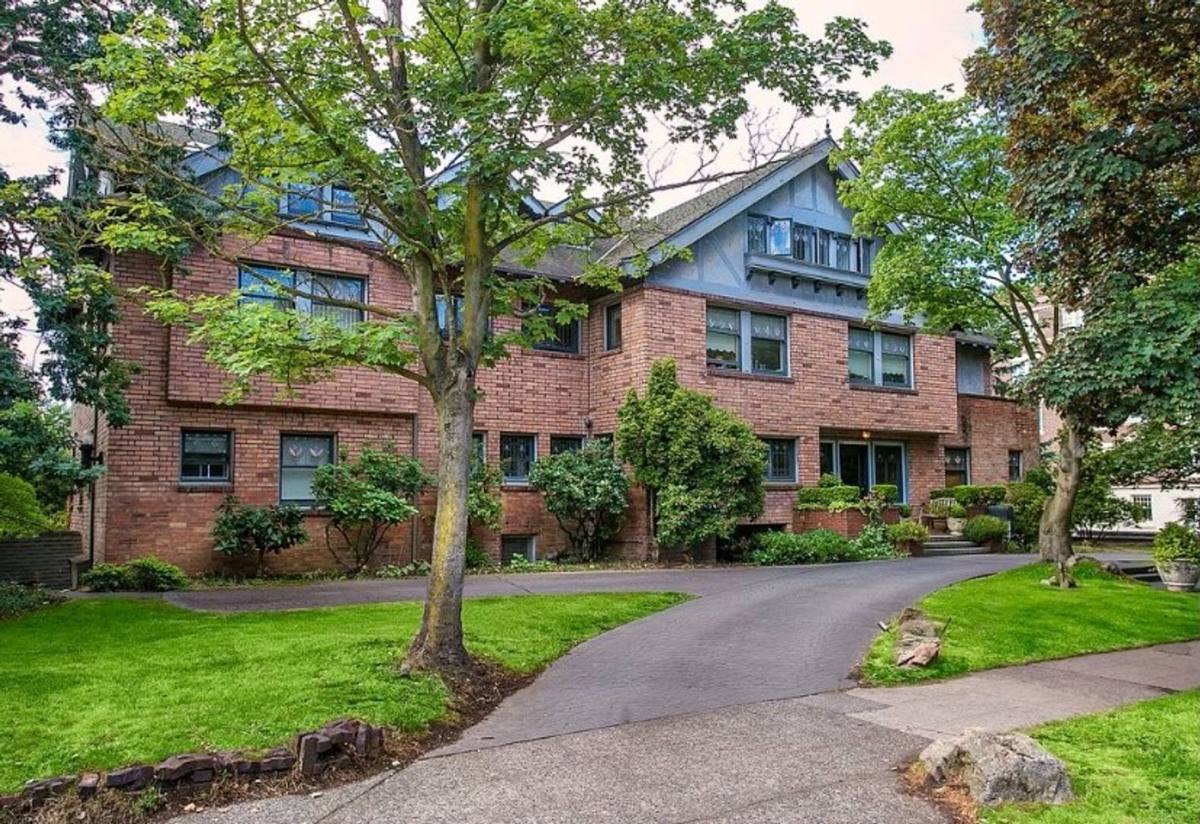 Apartment for rent at 1 W Highland Dr, Seattle, WA 98119