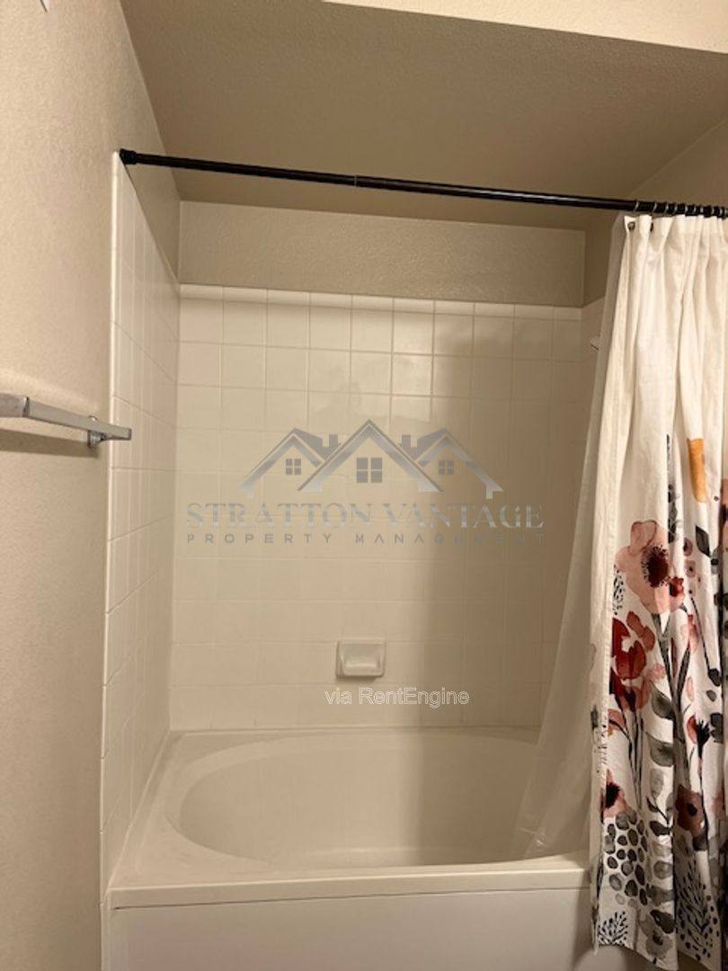 Condo for rent at 5401 E Van Buren St #3095, Phoenix, AZ 85008