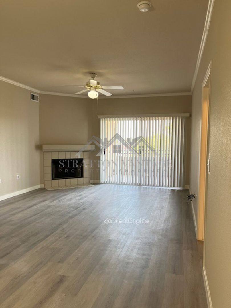 Condo for rent at 5401 E Van Buren St #3095, Phoenix, AZ 85008