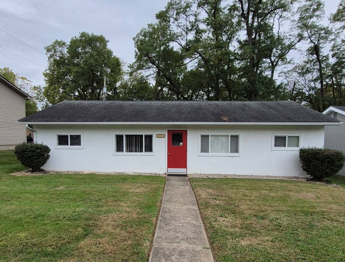 Apartment for rent at 81 W N St E, Lithopolis, OH 43136