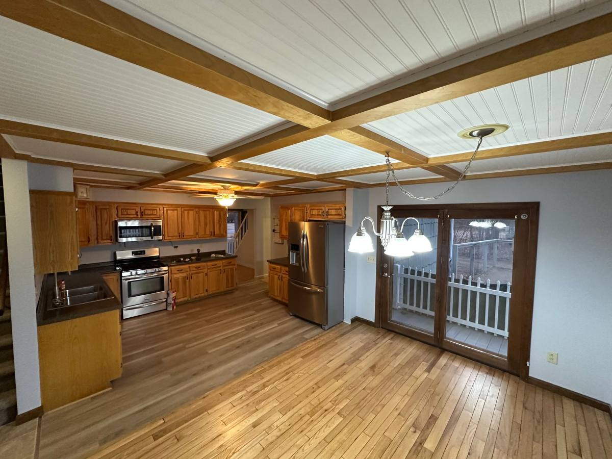 Apartment for rent at 6 Oakwood Lane, Essex Junction, VT 05452