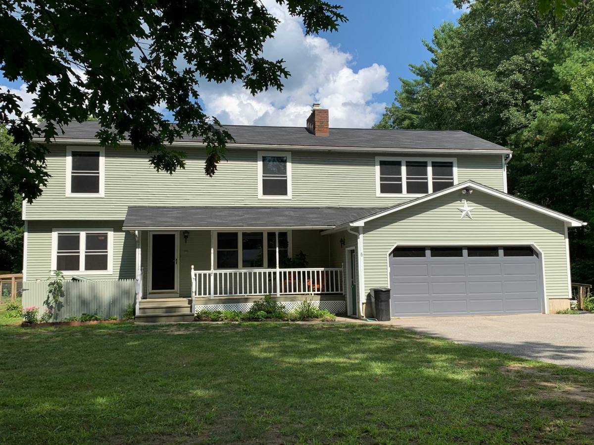 Apartment for rent at 6 Oakwood Lane, Essex Junction, VT 05452