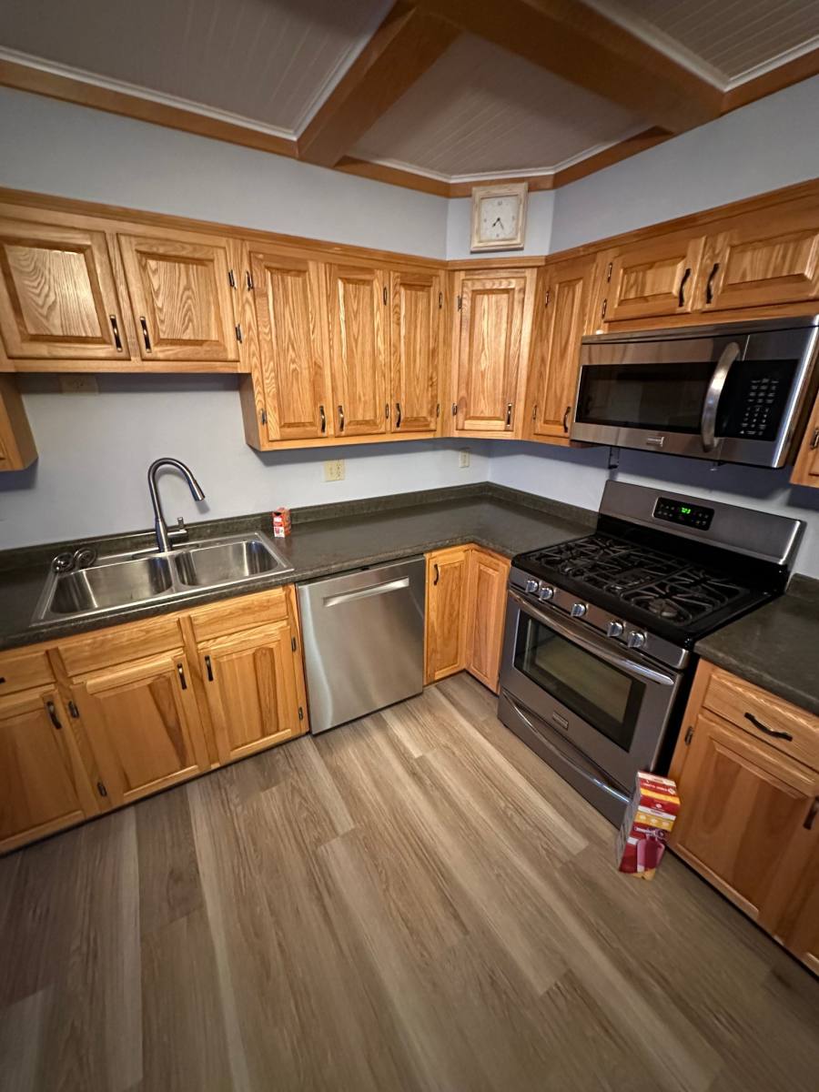 Apartment for rent at 6 Oakwood Lane, Essex Junction, VT 05452