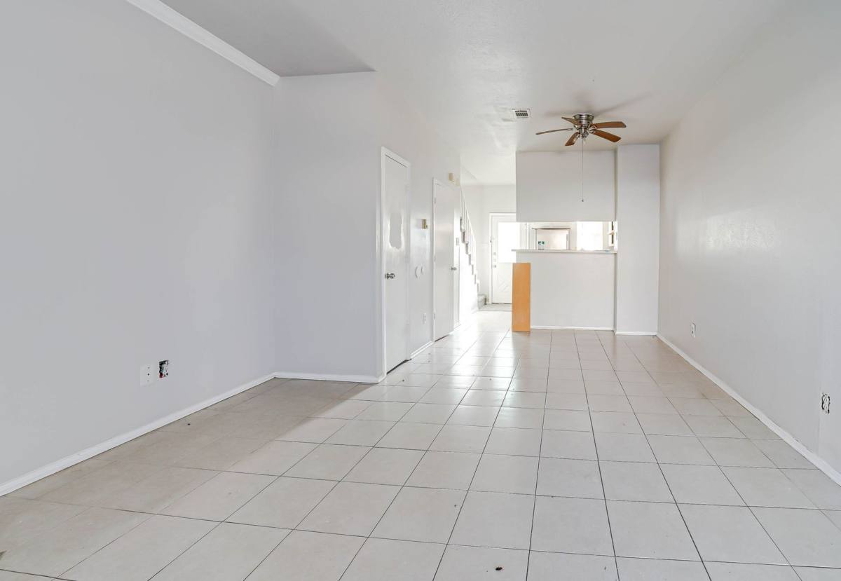 Condo for rent at 633 Carriagehouse Lane, Garland, TX 75040