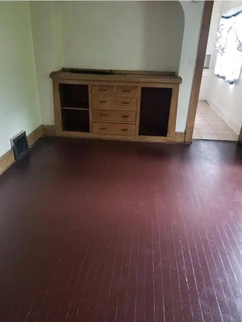 Townhouse for rent at 3747-49 N 16th St, Milwaukee, WI 53206