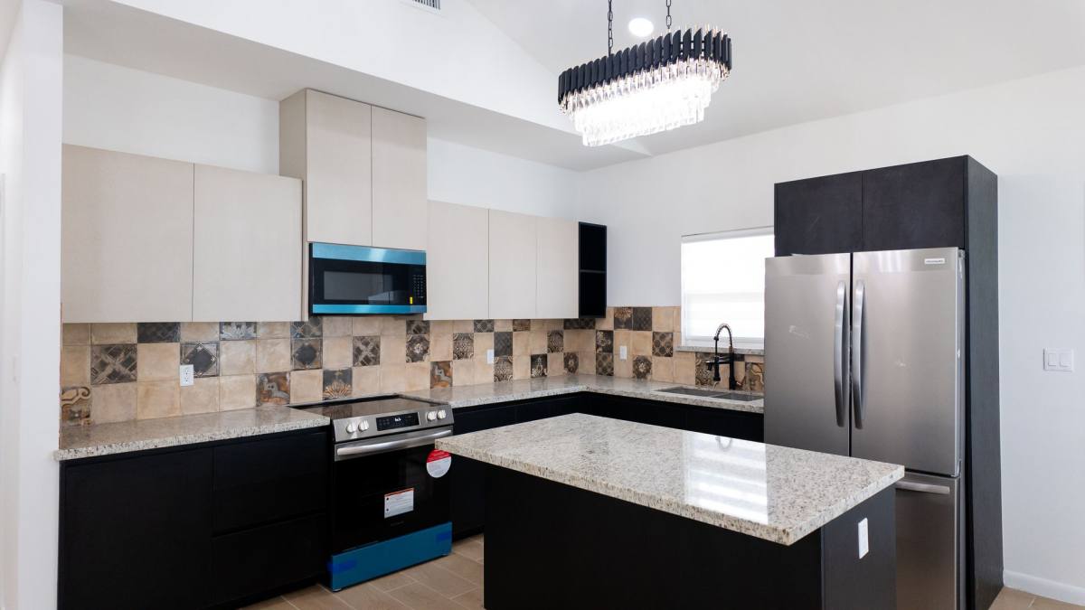 Apartment for rent at 3608 Bella Dr, Weslaco, TX 78596