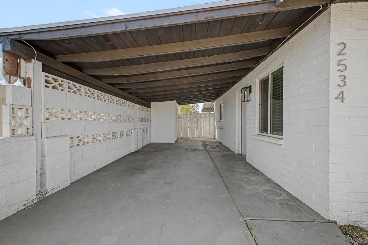Apartment for rent at 2534 N 28th St, Phoenix, AZ 85008