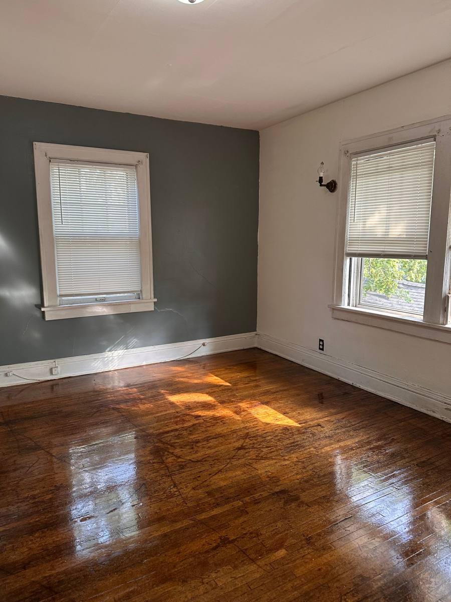 Apartment for rent at 416 11th Ave SE, Minneapolis, MN 55414