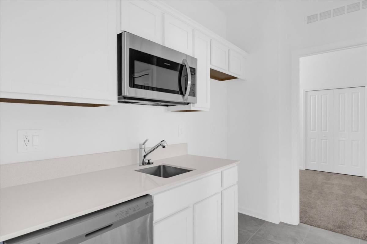 Apartment for rent at 4385 Pebbles Throw Dr #B, Kissimmee, FL 34746