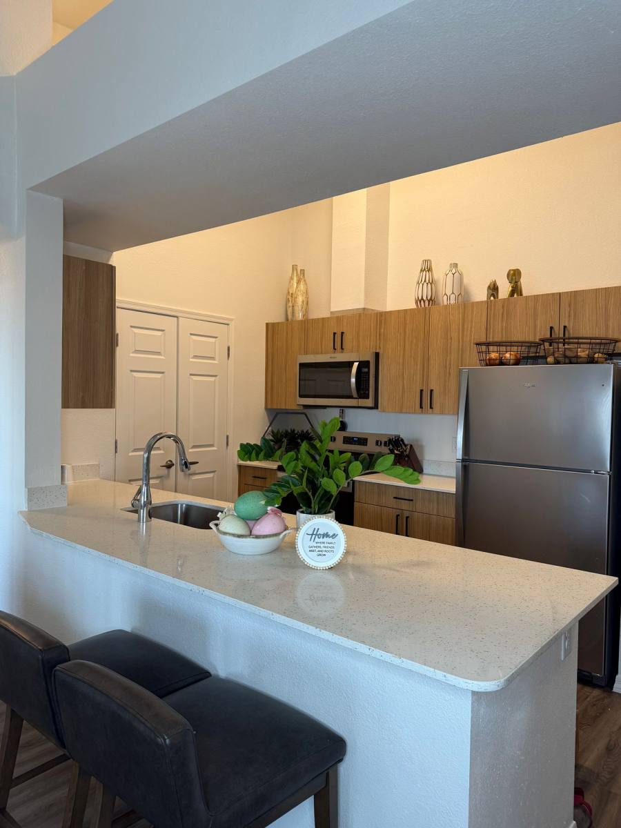Apartment for rent at 1031 S Crismon Rd, Mesa, AZ 85208