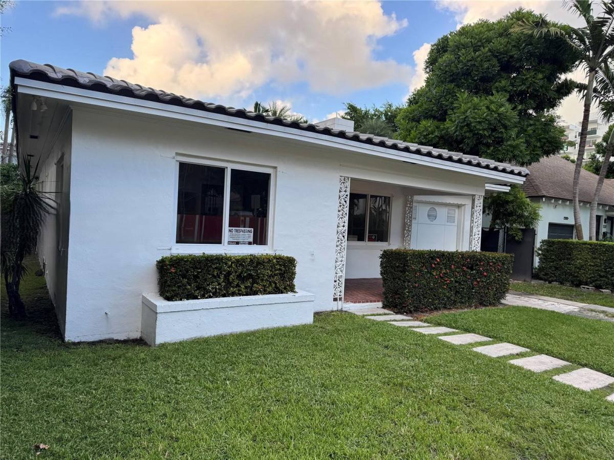 House for rent at 1339 Flamingo Way, Miami Beach, FL 33139