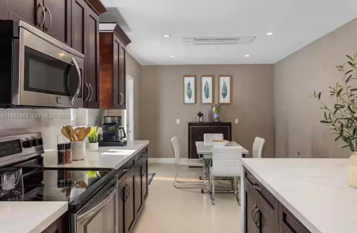 House for rent at 1019 NE 115th St, Miami, FL 33161