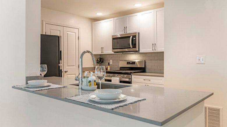 Apartment for rent at 1 Avalon Way, Plymouth, MA 02360