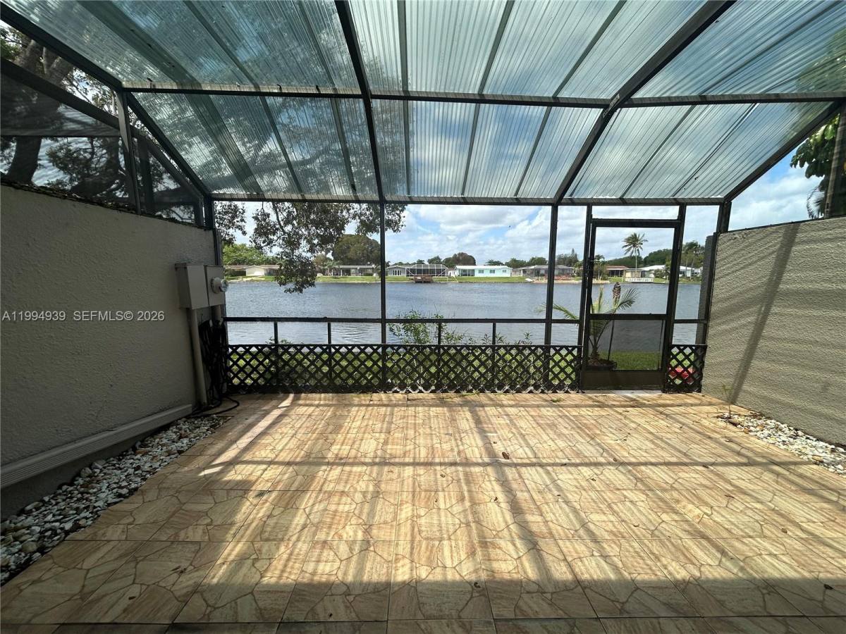 Townhouse for rent at 1660 NW 113th Way #16, Hollywood, FL 33026