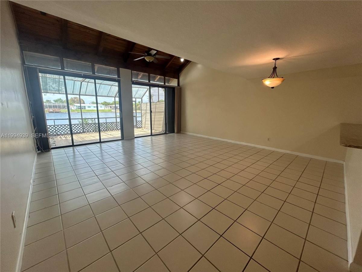 Townhouse for rent at 1660 NW 113th Way #16, Hollywood, FL 33026