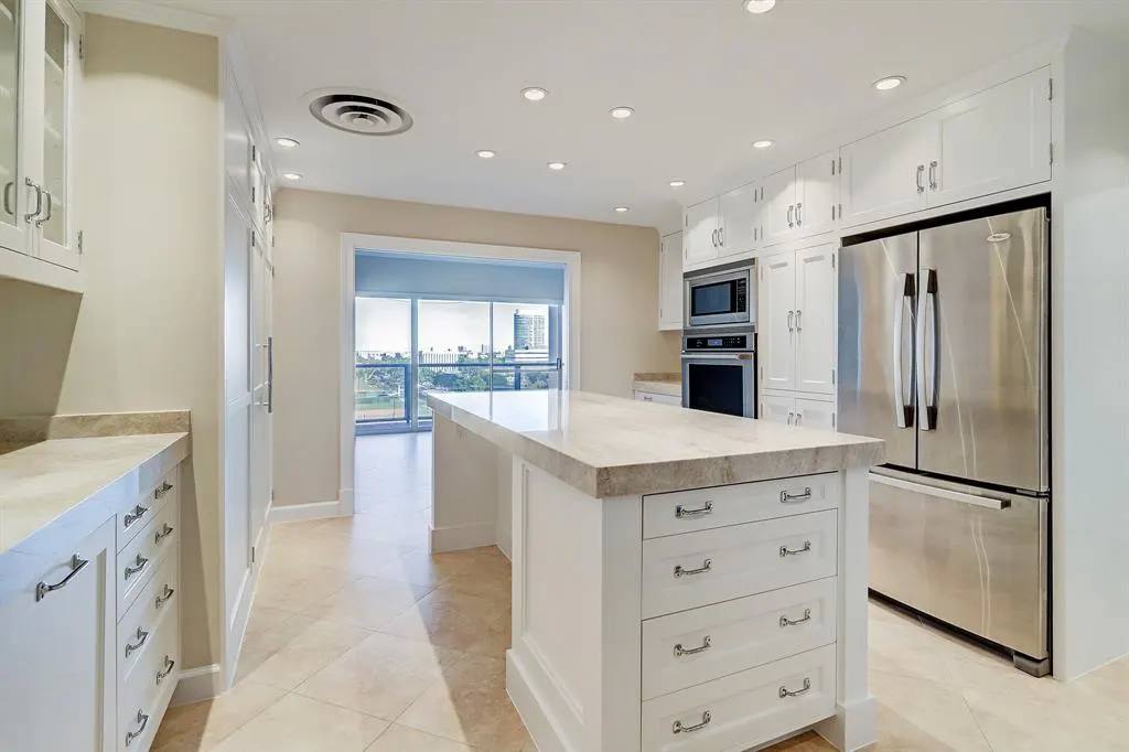 Apartment for rent at 2929 Buffalo Speedway #ID90111, Houston, TX 77098