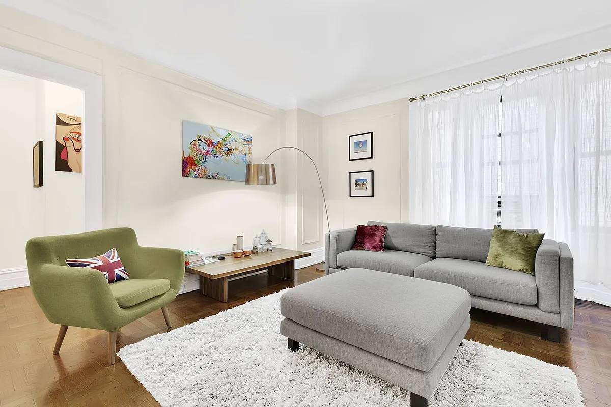 Apartment for rent at 55 W 55th St #7C, New York, NY 10022