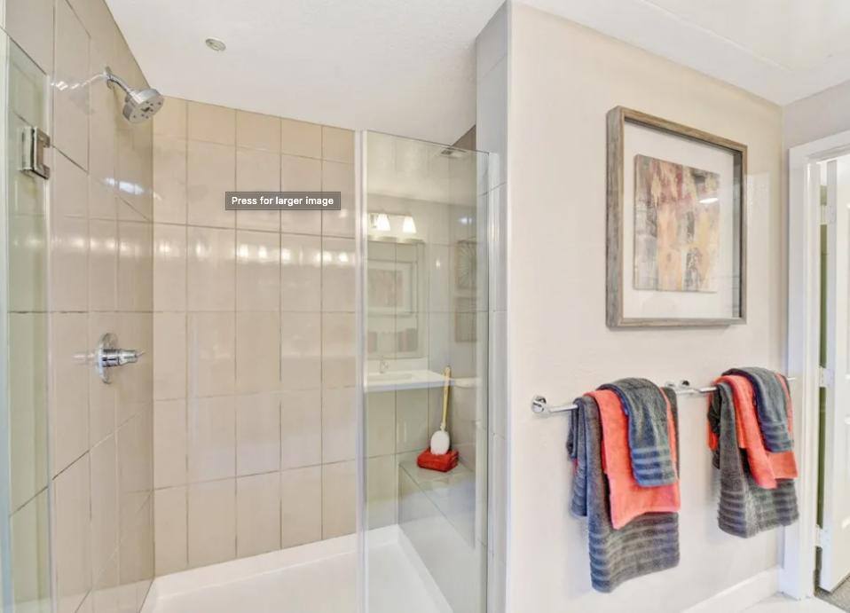 Apartment for rent at Altura Carmel Valley, 11921 Carmel Creek Rd, San Diego, CA 92130