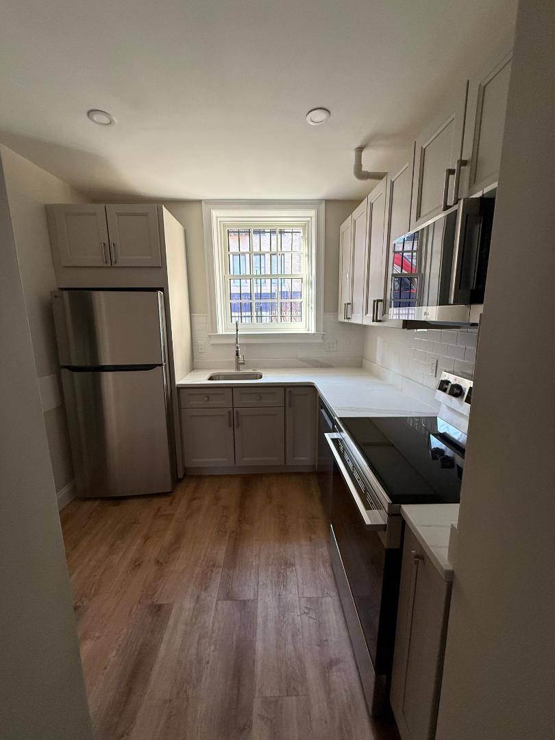 Apartment for rent at 31 Kirk St, Lowell, MA 01852