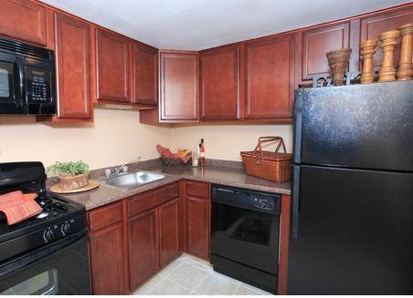 Apartment for rent at 3595 Post Rd, Warwick, RI 02886