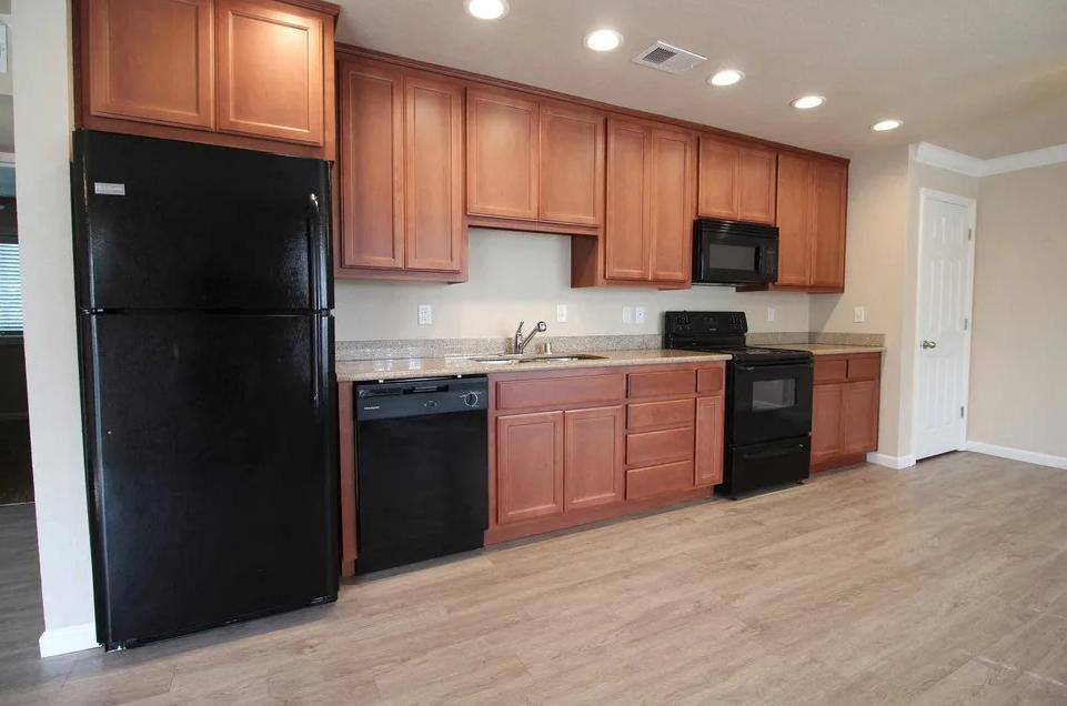 Apartment for rent at Boardwalk, 1000 W Zeering Rd, Turlock, CA 95382