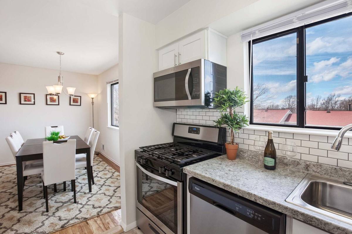 Apartment for rent at 100 Oakwood Village, Flanders, NJ 07836