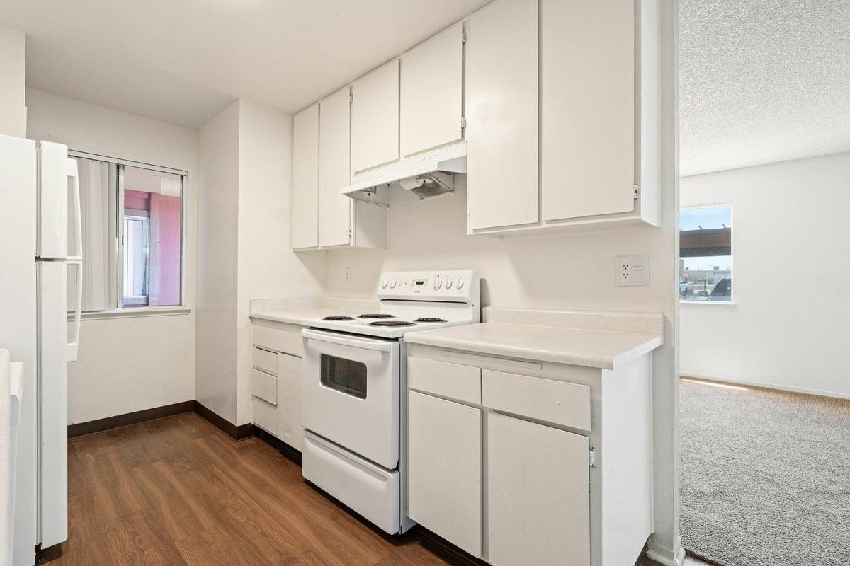 Apartment for rent at Sunset Sands, 4585 E McKinley Ave #101, Fresno, CA 93703