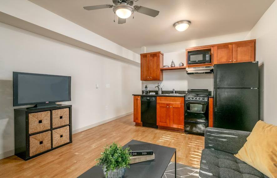Apartment for rent at Holladay's Addition, 1516 NE Hancock St #IRV301, Portland, OR 97212